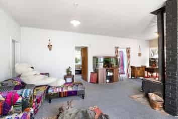 3677 State Highway 1, Hunterville