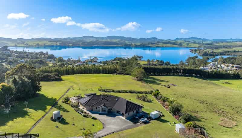 50 Turvey Rd, Mangonui