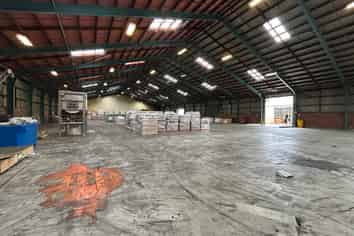 High Stud Clear Span Warehouse