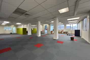 Large High-Profile Warehouse & Office