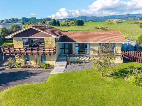 28 Brandon Street, Otaki