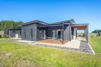 9 Kristin Place, Manakau
