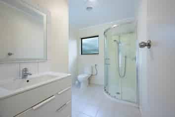 2/22 Longford Street, Mount Wellington