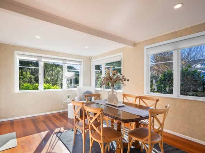 5 Iti Grove, Waikanae