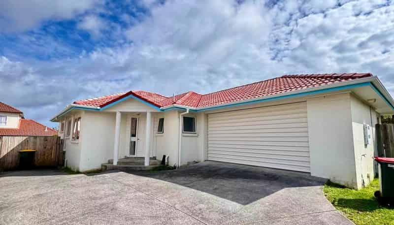 2/7 West Fairway, Golflands