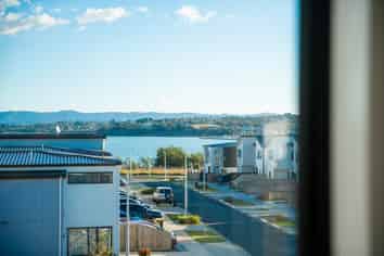 3B Coast Garden Drive, Hobsonville