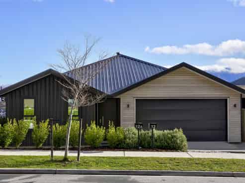 12 Muster Road, Jacks Point