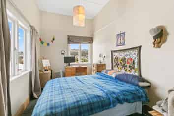 21 Hiropi Street, Newtown