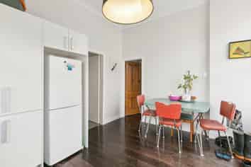 21 Hiropi Street, Newtown