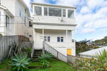 21 Hiropi Street, Newtown