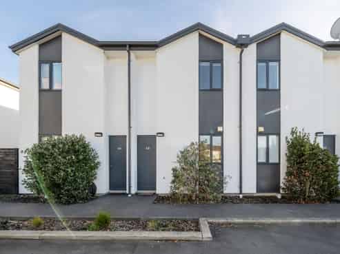 45/10 Buffon Street, Waltham