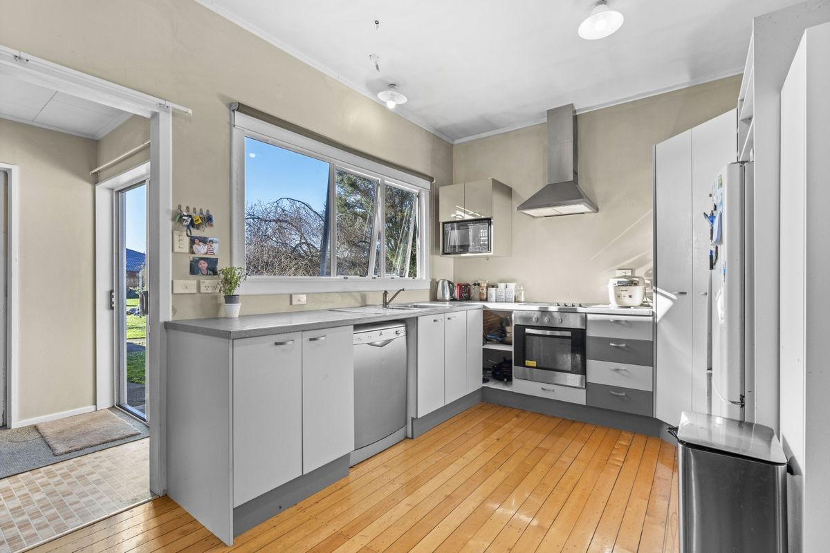 Large Family Home or Investment Property – pohled 5