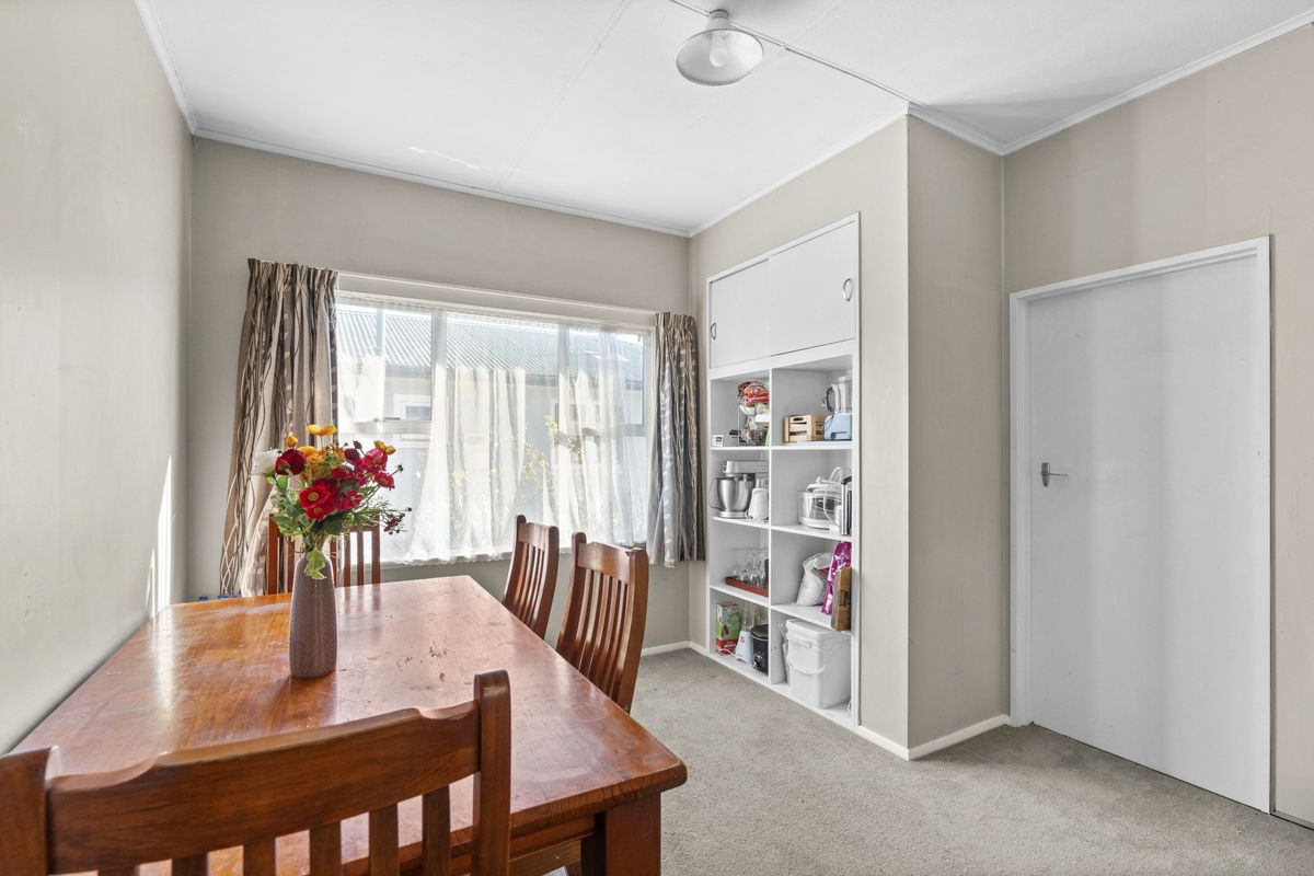 Large Family Home or Investment Property – pohled 6