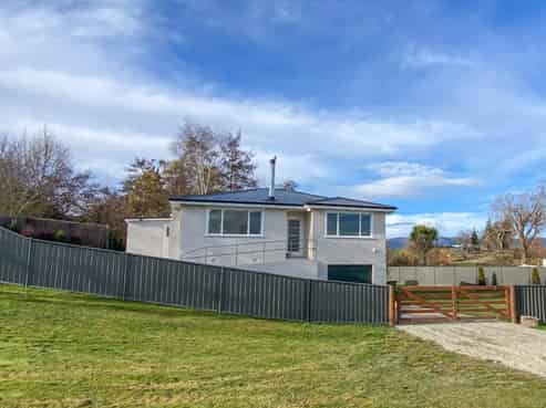 174 Roxburgh Street, West Otago Surrounds