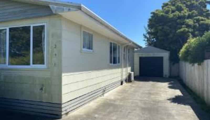 298 High Street, Hawera