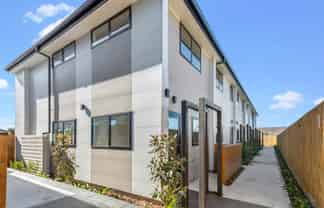 10/137 Tirimoana Road, Te Atatu South