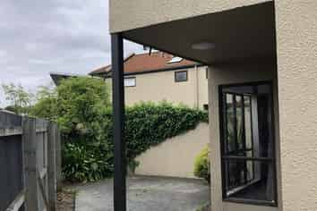 4/10 Dilworth Street, Riccarton