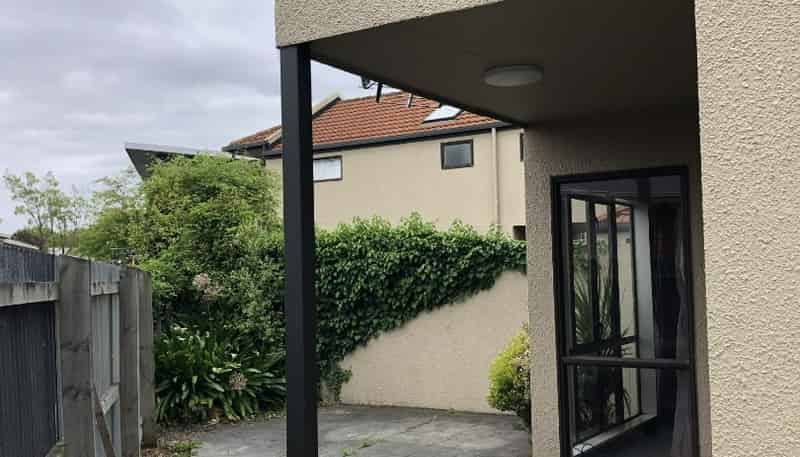 4/10 Dilworth Street, Riccarton