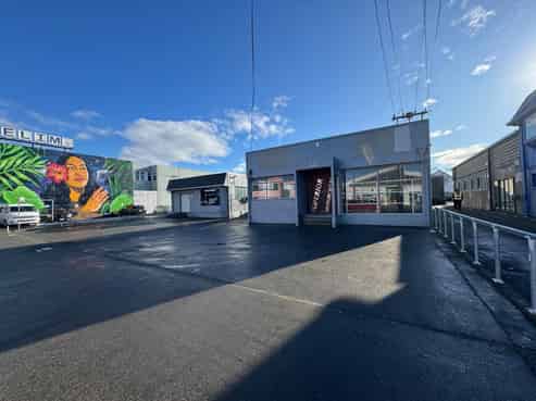 Versatile Space in Prime Central Location