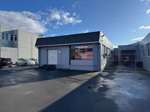 Versatile Space in Prime Central Location