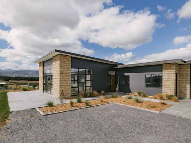 9 Big Sky Drive, Ohau