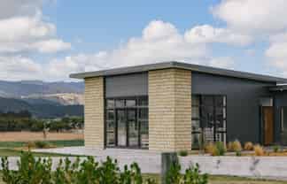 9 Big Sky Drive, Ohau