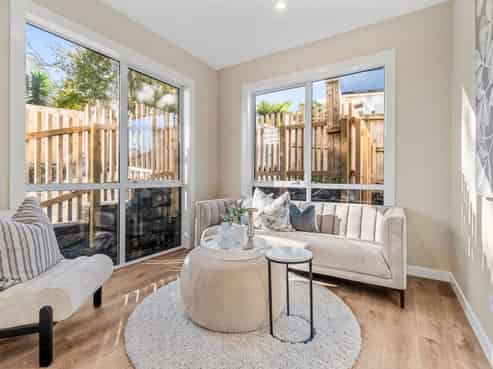 9C Olwyn Place, Greenhithe