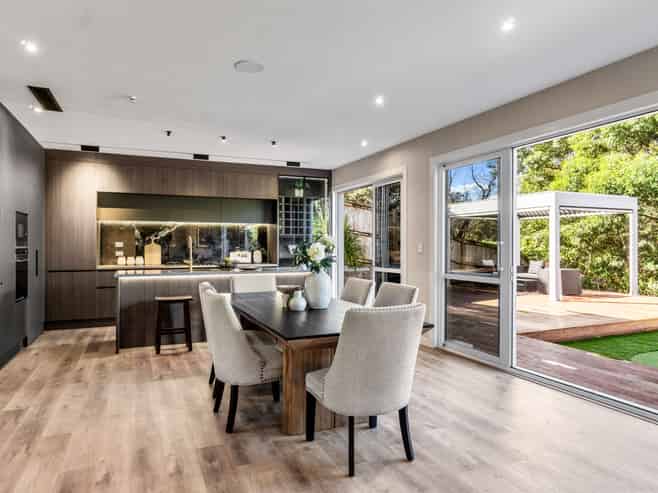 9C Olwyn Place, Greenhithe