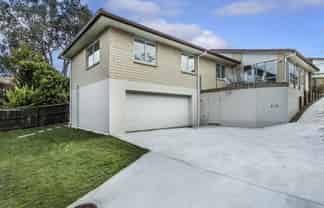 19B Te Atatu Road, Te Atatu South