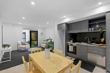 3/185 High Street, Hutt Central