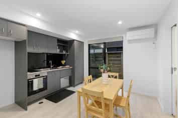 3/185 High Street, Hutt Central