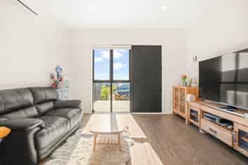 96 Tahere Road, Flat Bush