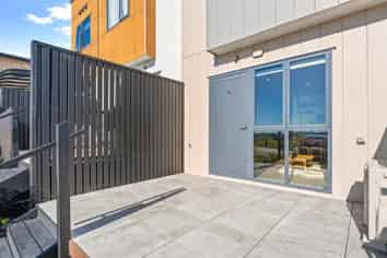 96 Tahere Road, Flat Bush