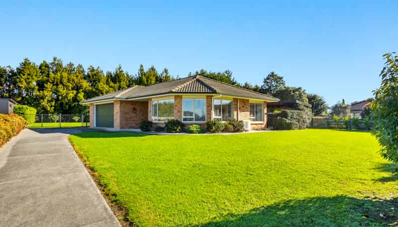 7 Omana Avenue, Shelly Beach, Helensville