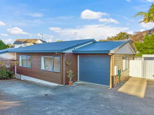 3/6A Botany Road, Howick