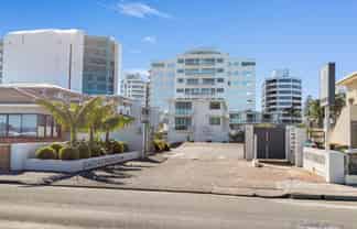 3/5 The Mall, Mount Maunganui