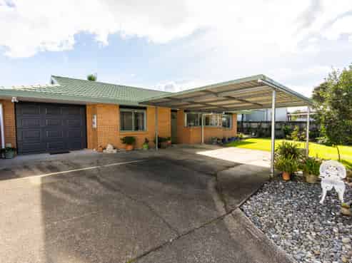 73B Mill Road, Kensington
