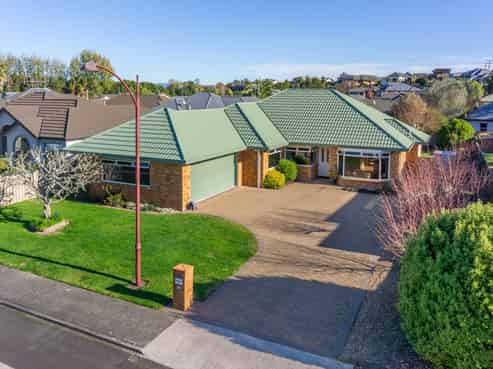 15 Roderick Place, Rototuna
