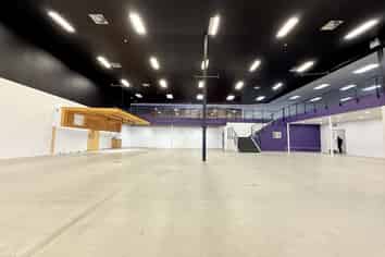 High-Profile Bulk Retail in Rosedale | 1,072m2
