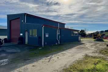 Commercial opportunity-workshop and yard