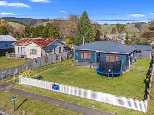 14 Ellis Road, Benneydale