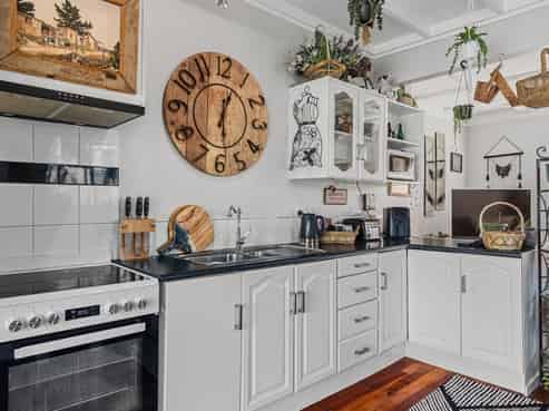 14 Ellis Road, Benneydale
