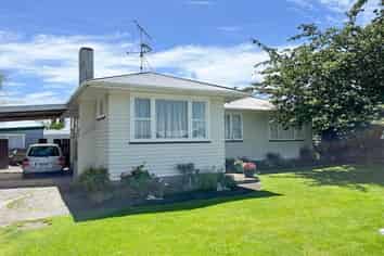 208 Belvedere Road, Carterton