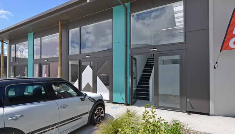 49/68-70 Kingsford Smith Street, Rongotai