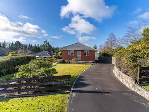 8 Flower Street, Fairfield