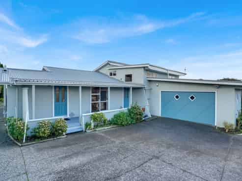 138 New Windsor Road, New Windsor
