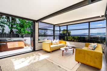 377A Karaka Bay Road, Karaka Bays