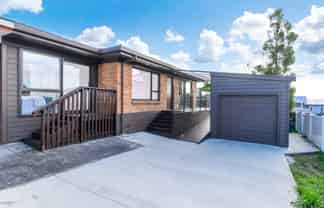1/40 Matuhi Rise, Henderson
