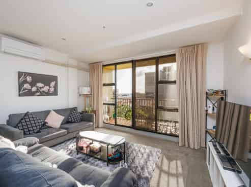 3d/6 Queen Street, Palmerston North