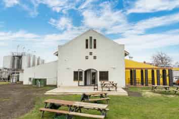 1747 Korokipo Road, Fernhill